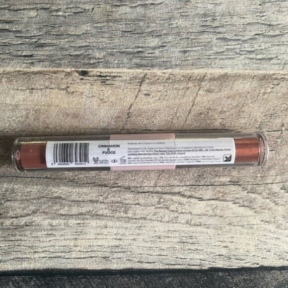 The Beauty Crop Liquid Eyeshadow Duo Cinnamon Fudge - Picture 3 of 7